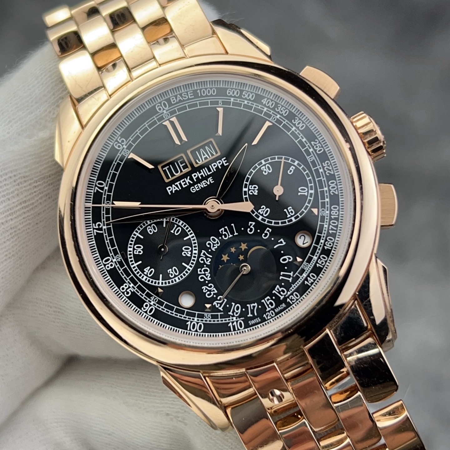 パテック フィリップ パーペチュアルカレンダー クロノグラフ 5270/1R-001 - 画像 (2)